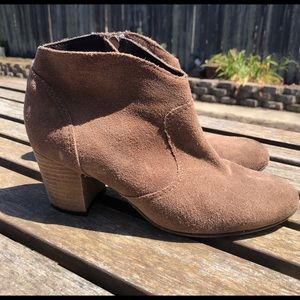 Steve Madden booties